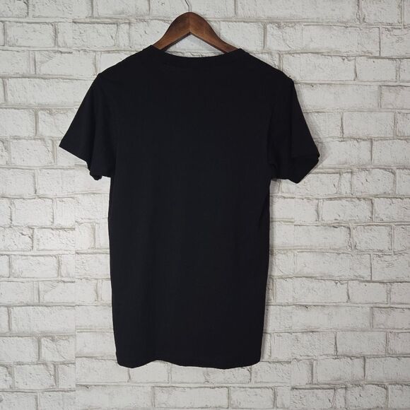 NWT "drunkest bunch campfire" graphic tee - Picture 7 of 10